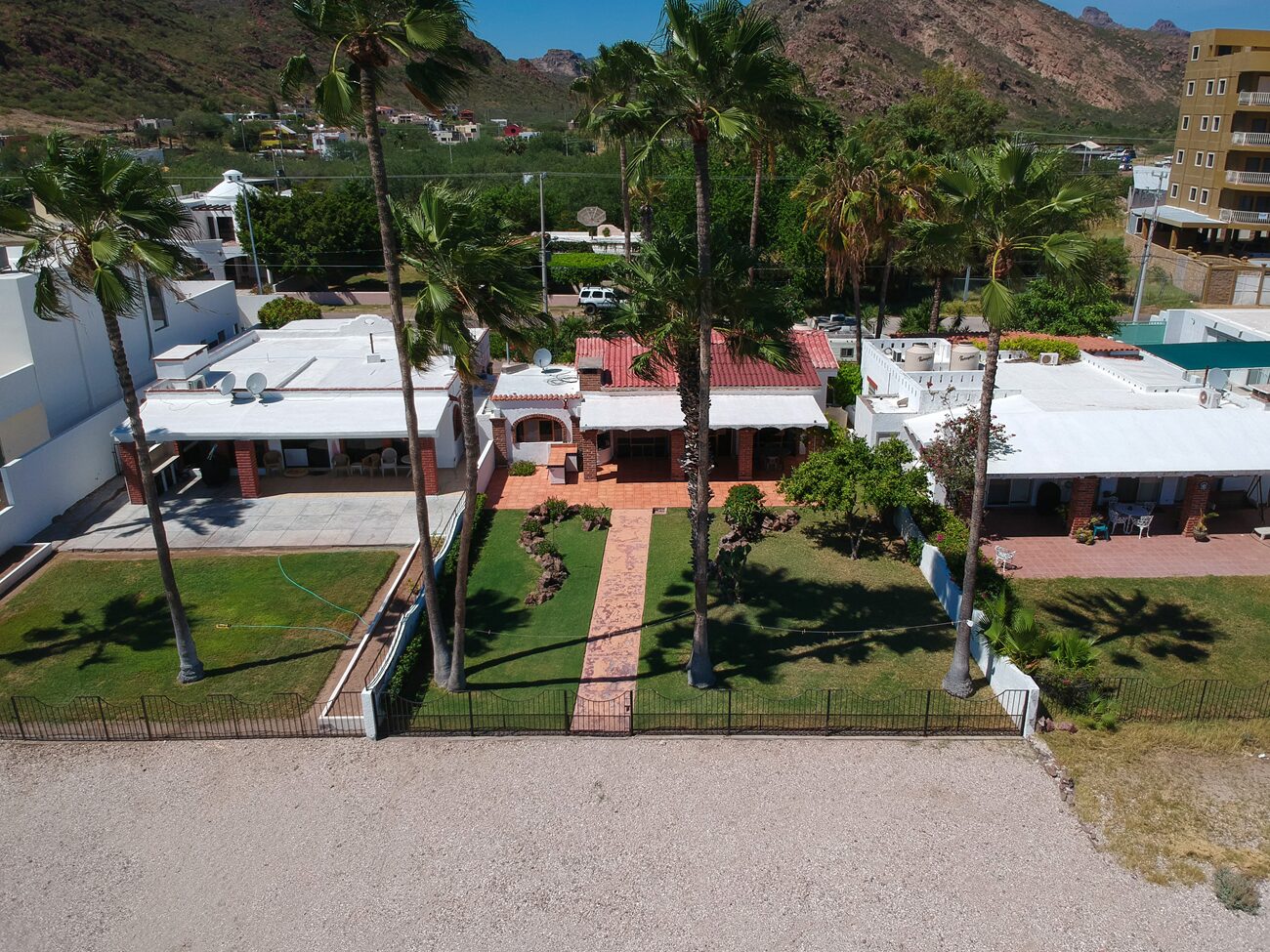 351 Bahia (29)